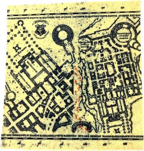 Harry Potter sitting with Map 3Mod ASST 25cm