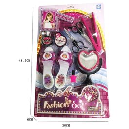 Hairdresser's set with slippers